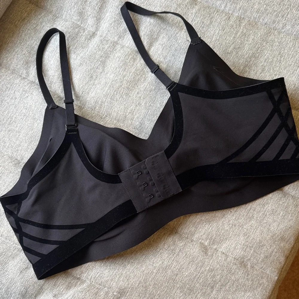 Honeylove Silhouette Bra Black - Picture 3 of 4